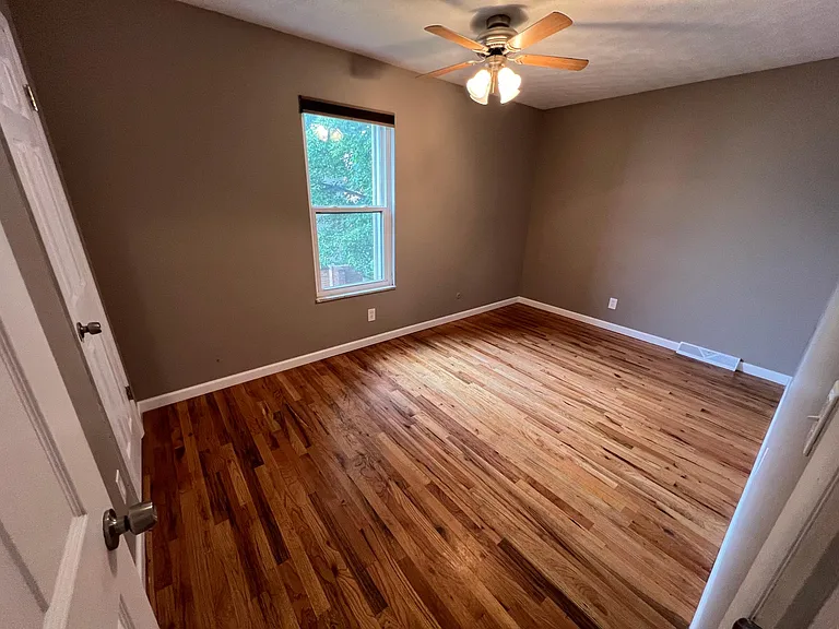 1750 Willoway Cir S — Photo 22