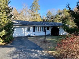 10 Forest St, Plainfield, CT 06374