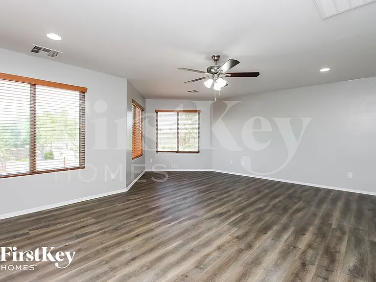 29010 N Cactus Cir — Photo 8