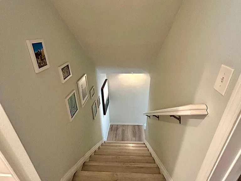3970 Ingraham St #7 — Photo 9