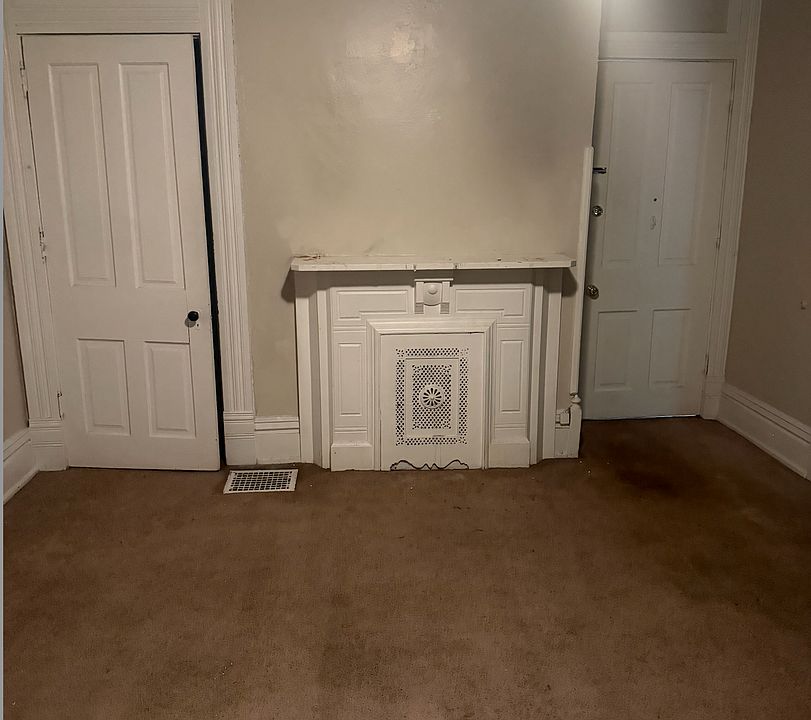 2nd image of 312 W Jefferson St APT 2