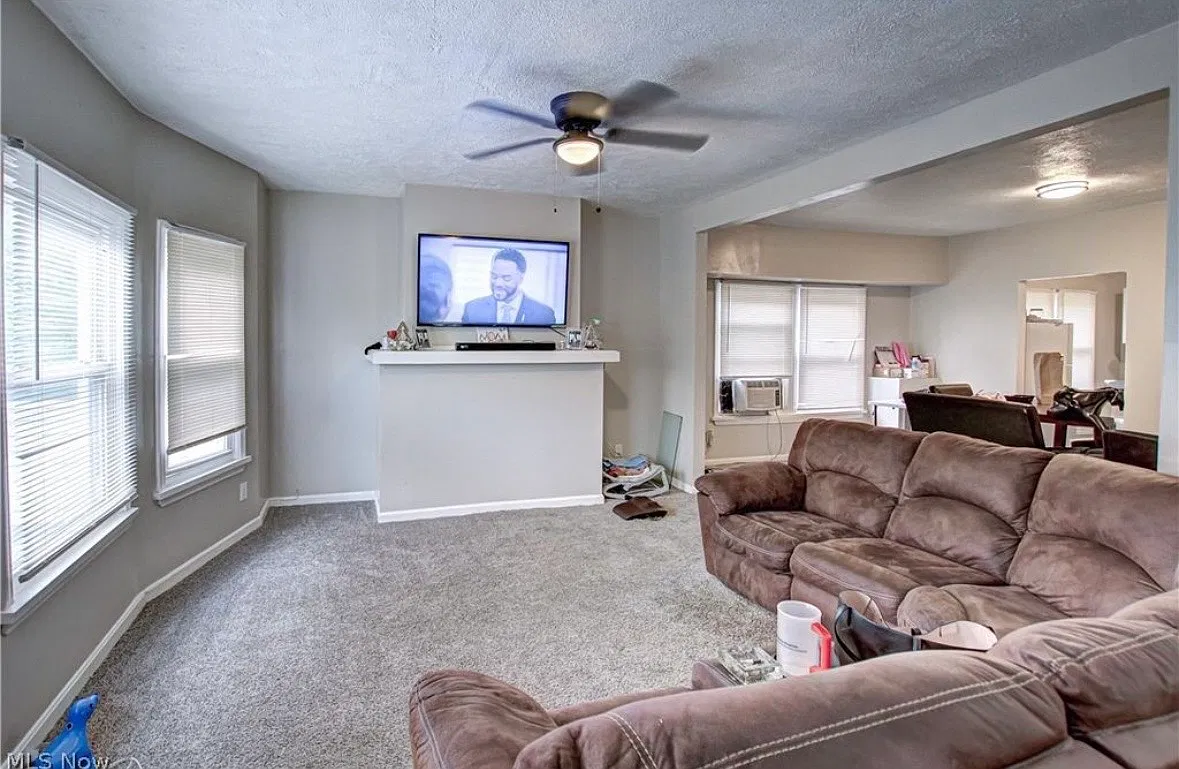 3 bed, 1700 sqft, $1,500 — Photo 2