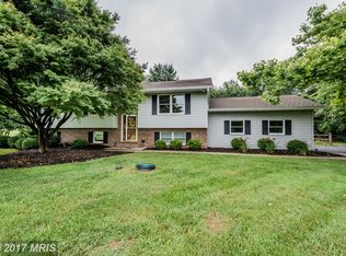 3417 Nottingham Rd, Westminster, MD 21157