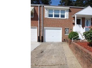 11904 Farwell Rd, Philadelphia, PA 19154