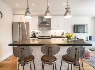 72 Grace St #2, Toronto, ON M6J 2S2