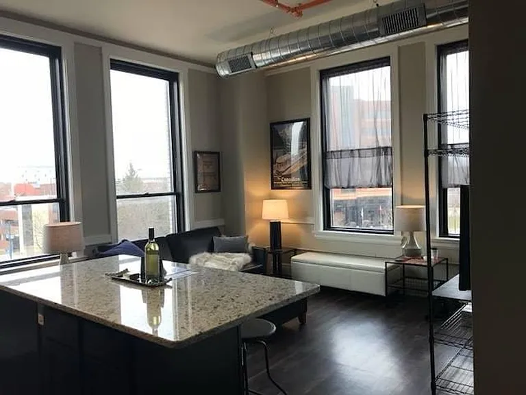 5&15 Apartments — Photo 16