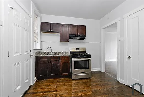 2 bed, $1,269 — Photo 2