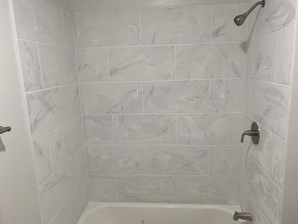 2nd image of 161 N 9th St #163