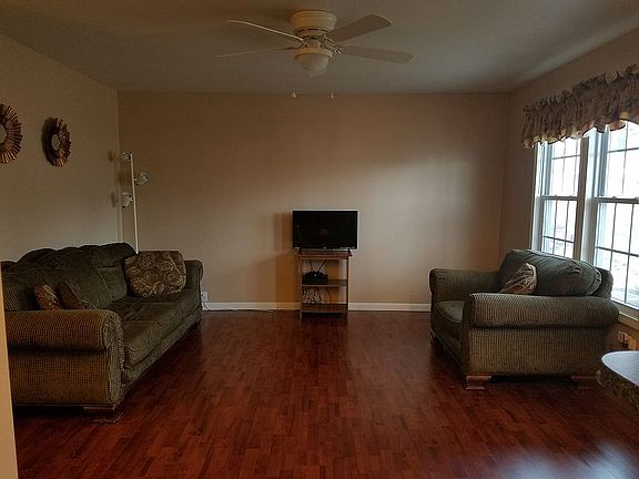 4th image of 4406 Kensington Ave