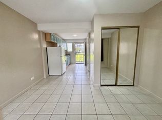 2467 Cleghorn St, Honolulu, HI 96815