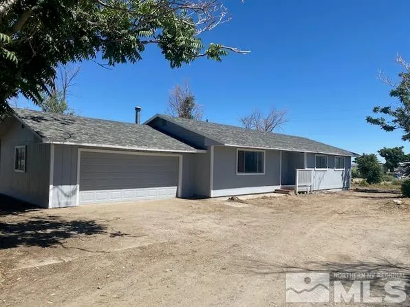 7840 Springfield Rd, Silver Springs, NV 89429