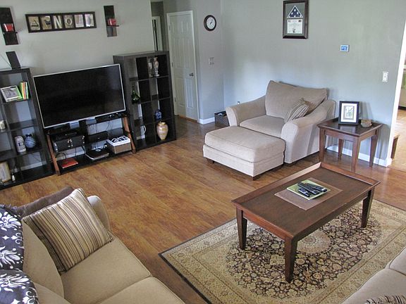 Living Room / upstairs