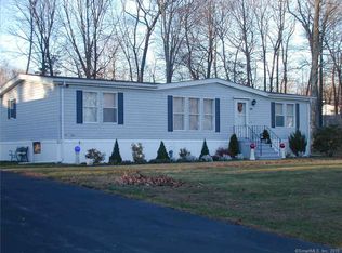 89 Colchester Cmns, Colchester, CT 06415