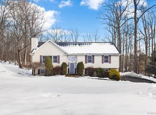 55 Albion Oval, Mahopac, NY 10541
