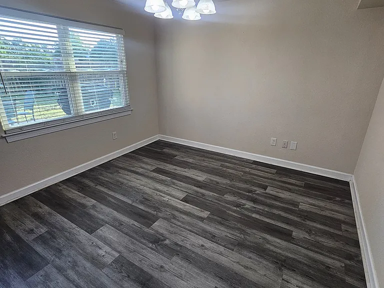 1233 Rockwood Ct — Photo 20