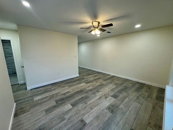 5th image of 1885 1st Ave