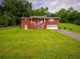 337 Stacy Dr, Charleston, WV 25302