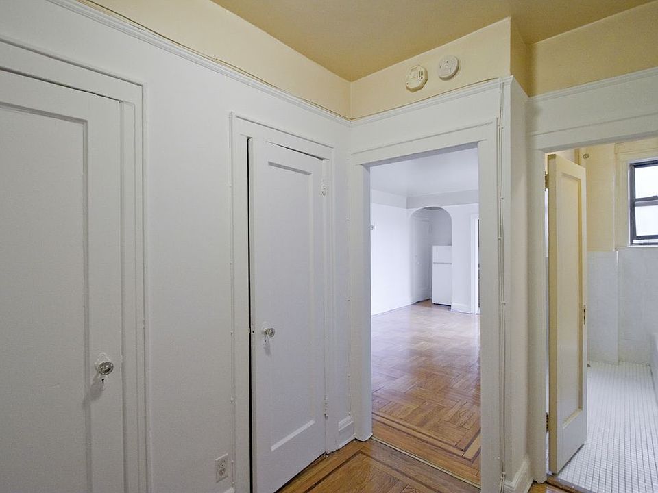 1st image of 4333 46th St APT D16