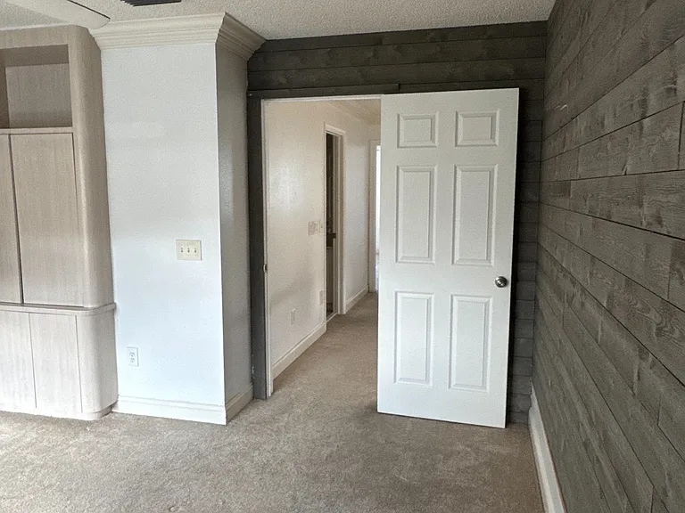 10894 Old Bridgeport Ln — Photo 31