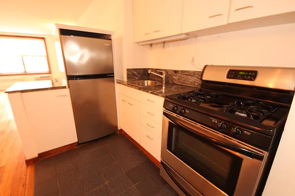 Rented by Bien Realty Ltd | media 47