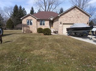 21565 Chester, Ray, MI 48096