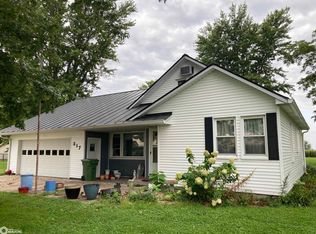 317 N Main St, Danville, IA 52623