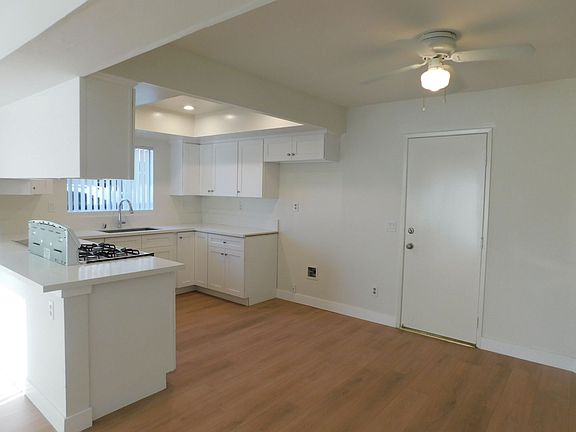 5th image of 16751 Moody Cir APT A
