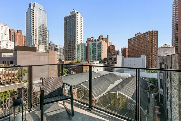427 East 90th Street #8B in Yorkville, Manhattan | StreetEasy