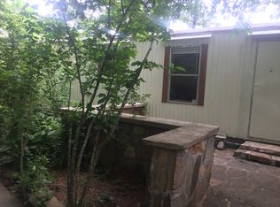 809 Bridge Creek Rd, Tiger, GA 30576