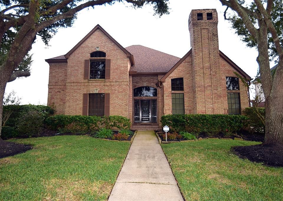 1st image of 3711 Crow Valley Dr
