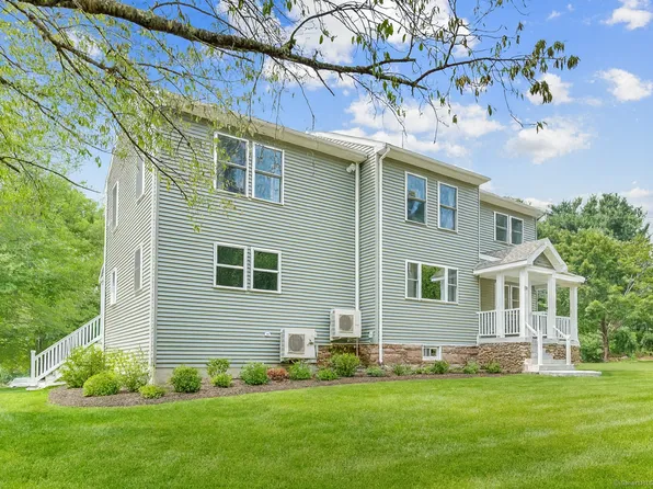 91 Thorpe Avenue, Wallingford, CT 06492