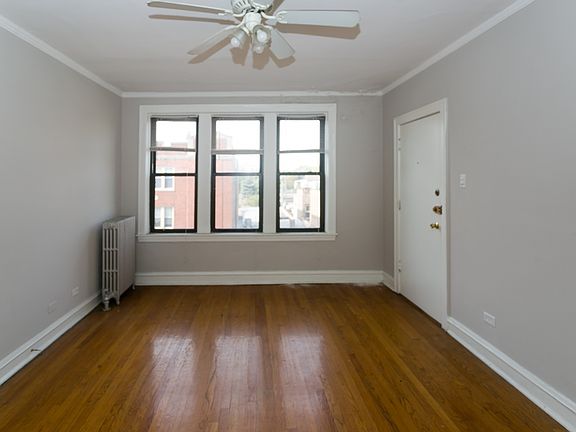 5th image of 4111 N Kedzie Ave #3