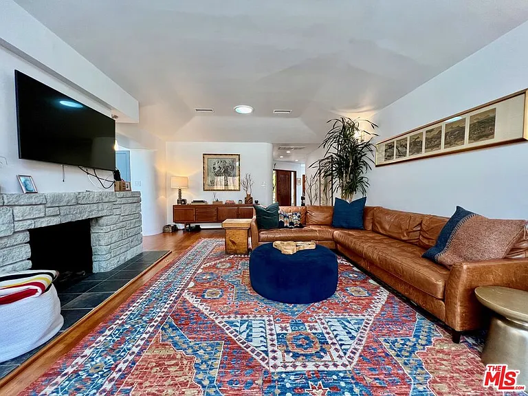 10327 Lorenzo Dr — Photo 13