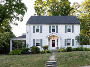 45 Carleton Pl, Bristol, CT 06010