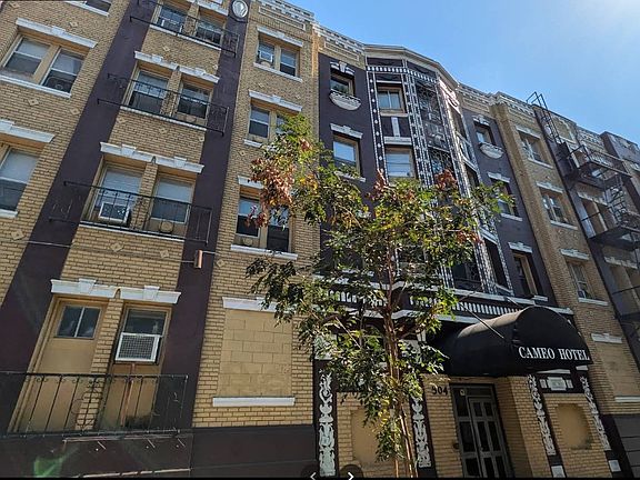 4th image of 504 S Bonnie Brae St #115