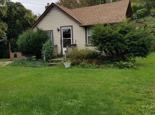 309 E Terra Cotta Ave, Crystal Lake, IL 60014