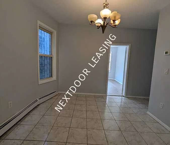 200 Bergen Ave #1M — Photo 5