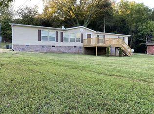 1405 River Rd, New Market, TN 37820