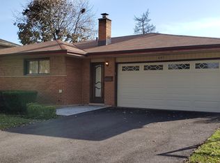 681 Lance Dr, Des Plaines, IL 60016
