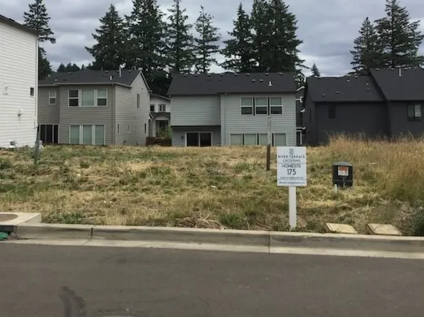 15448 SW Everglade Ave, Tigard, OR 97224