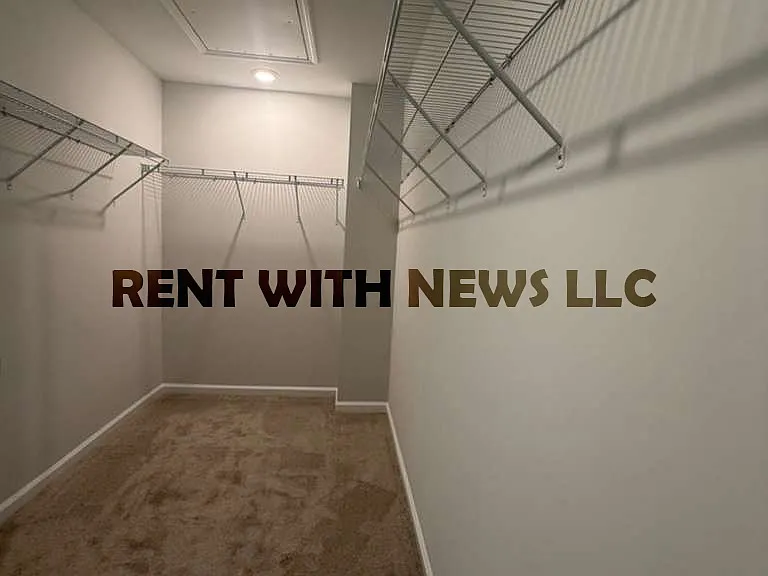 115 Hunston Dr — Photo 23