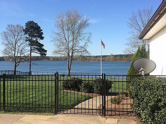 5th image of 4329 Pointe Norman Dr