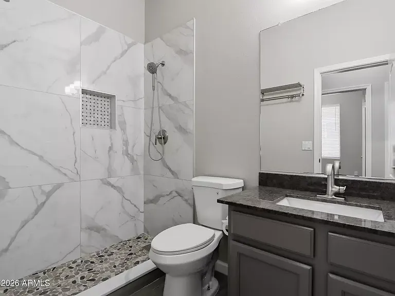964 W Fairway Dr — Photo 29