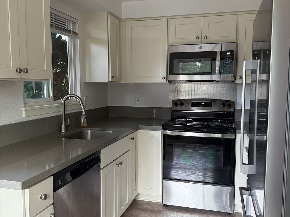 1st image of 2909 Z St APT A