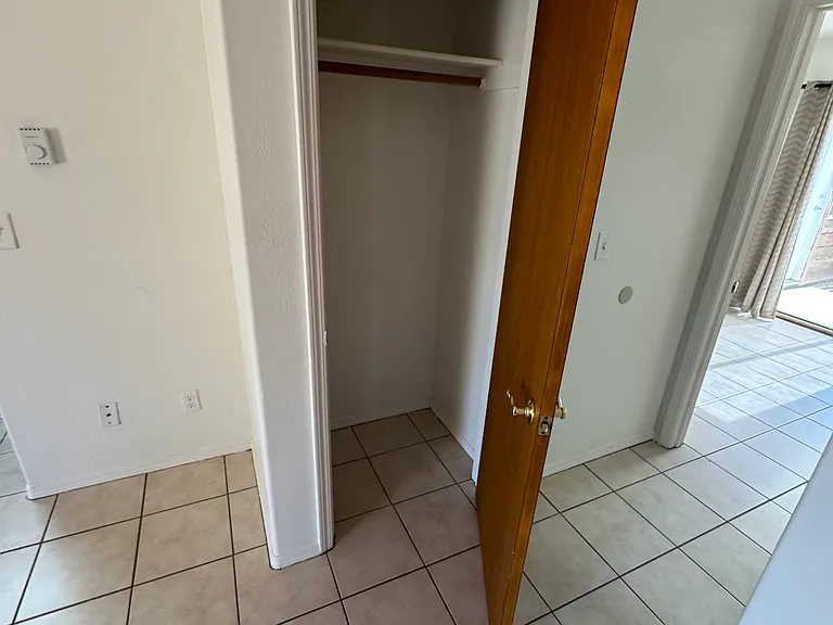 3214 N Victor Rd — Photo 16