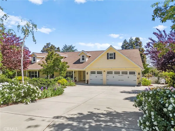 13678 Scenic Crest Dr, Yucaipa, CA 92399