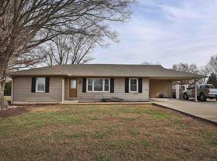 122 Walnut Grove Rd, Rutherford, TN 38369