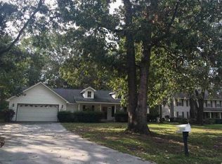66 Le Moyne Dr, Beaufort, SC 29907