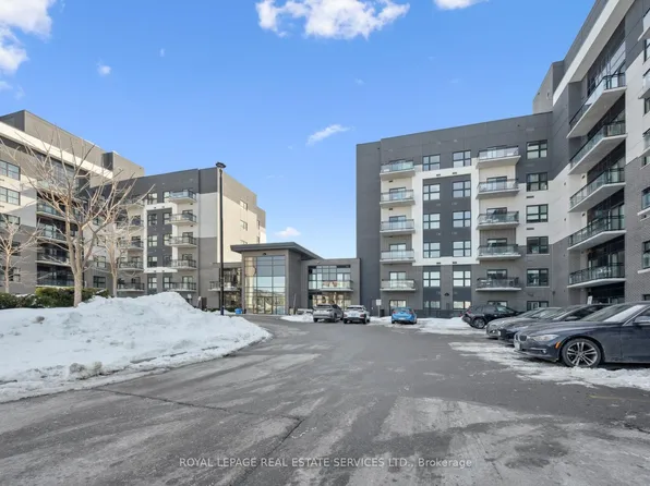 102 Grovewood Cmn #621, Oakville, ON L6H 0X2