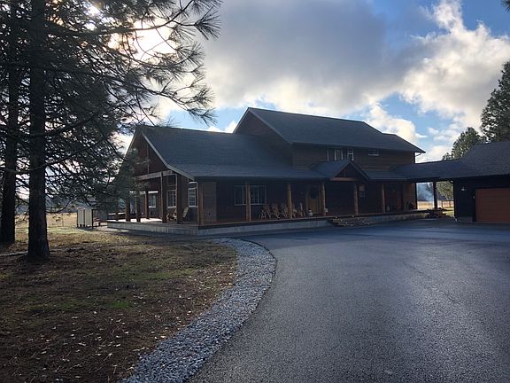 Front View of Home